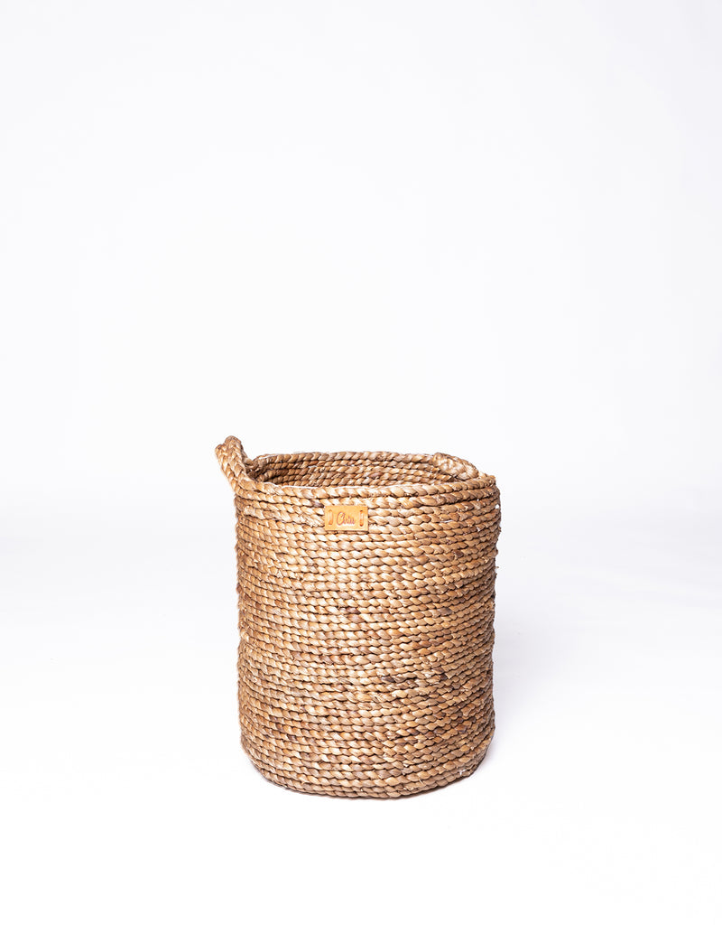 Natural Braided Waterhyacinth Round Basket
